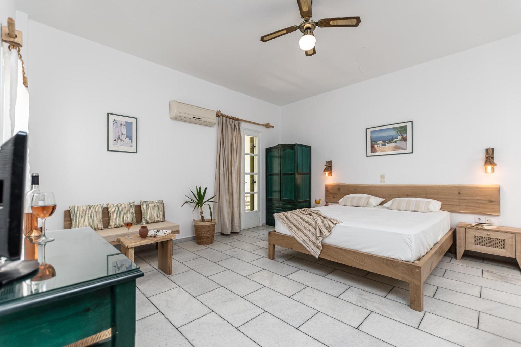 Studios Vrettos Beachfront Hotel Plaka  Luaran gambar